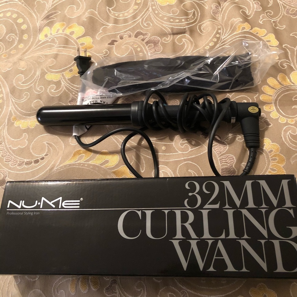 NuMe Curling Wand